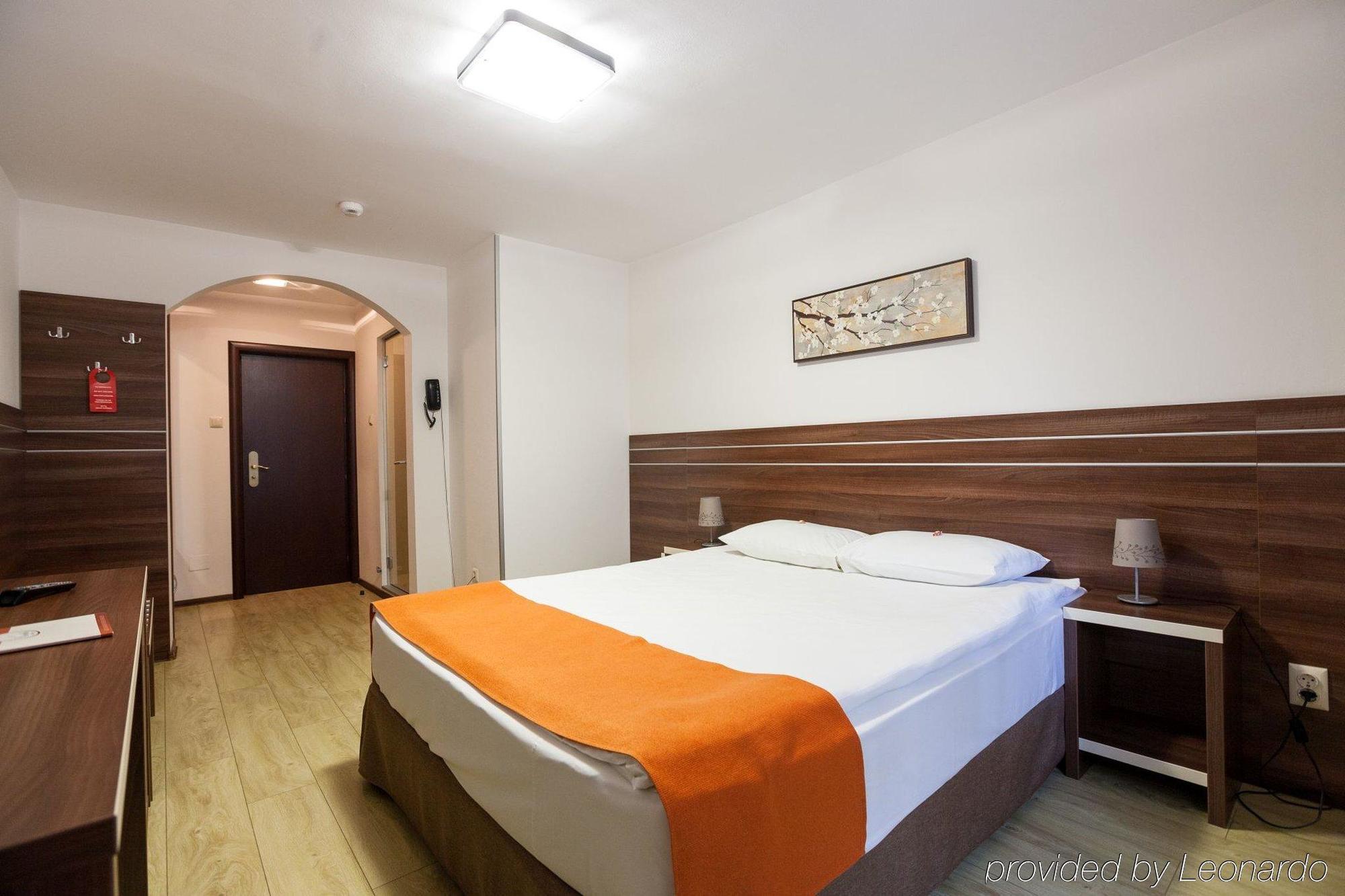 Hotel Nelisse بوخارست المظهر الخارجي الصورة